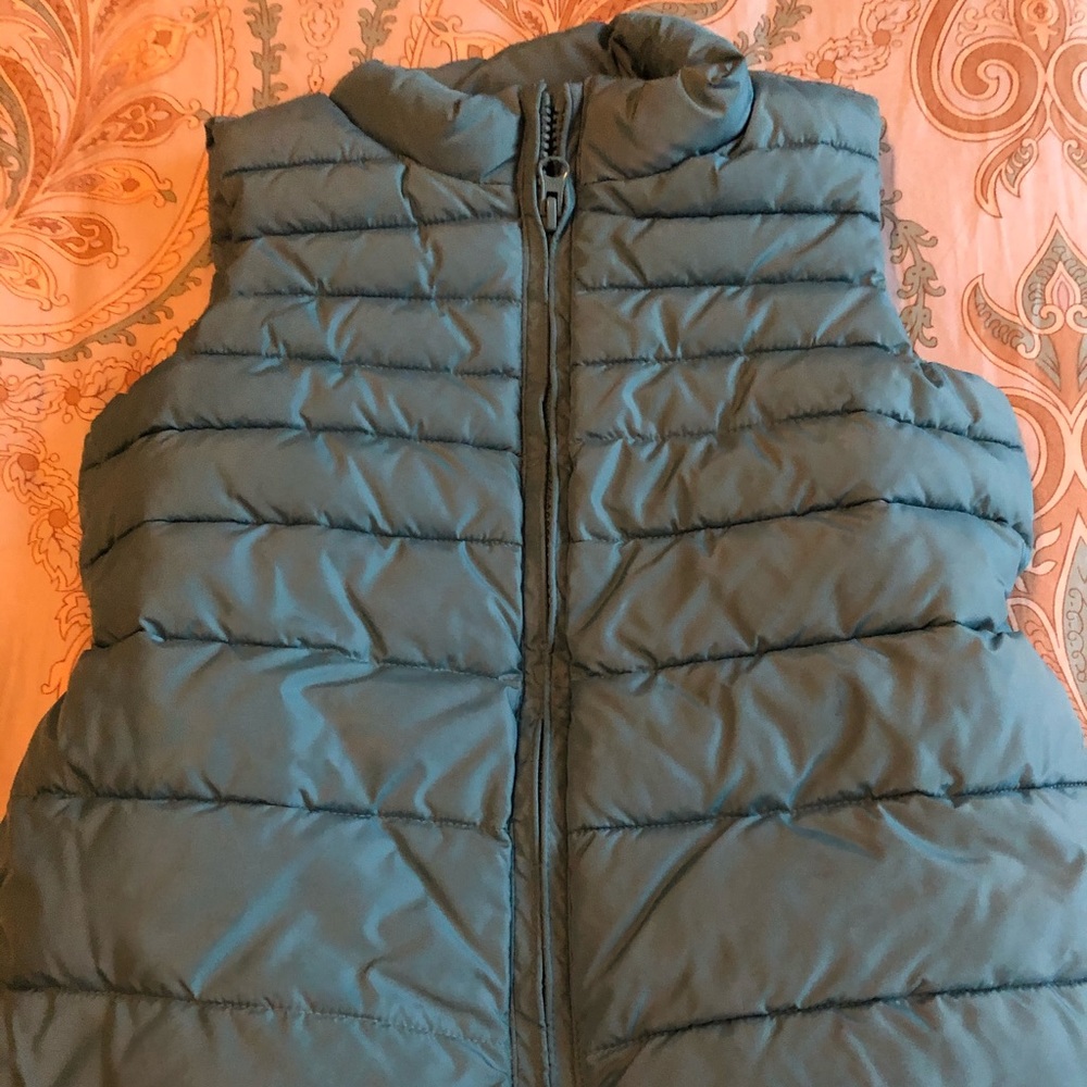 GAP puffer vest